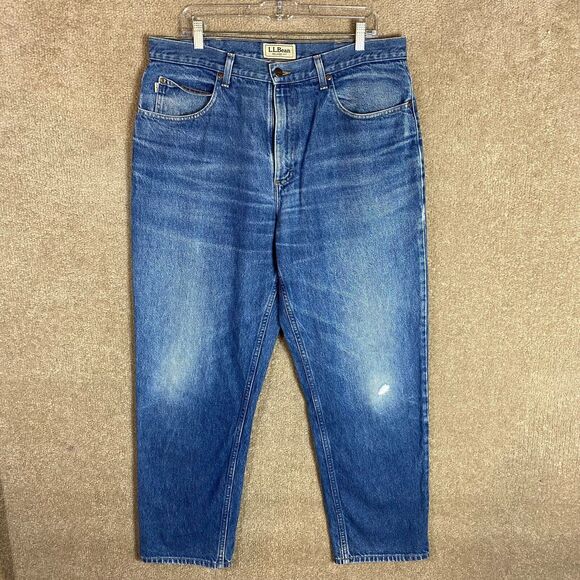 L.L.Bean Straight Leg Jeans Mens Size 36 x 30 Blue Medium Wash Denim Relaxed Fit - Picture 1 of 10